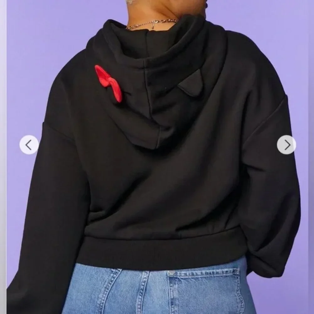 Hello Kitty Forever 21 Black Crop Hoodie Red Bow Size 1X Women’s Sweatshirt - Picture 5 of 7